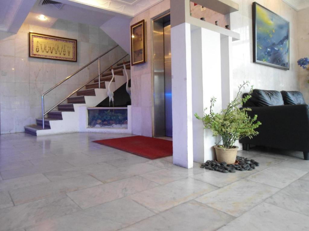 Regent Hotel Bintulu Extérieur photo