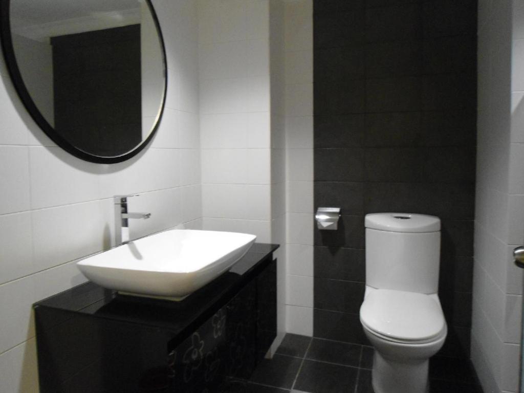 Regent Hotel Bintulu Extérieur photo