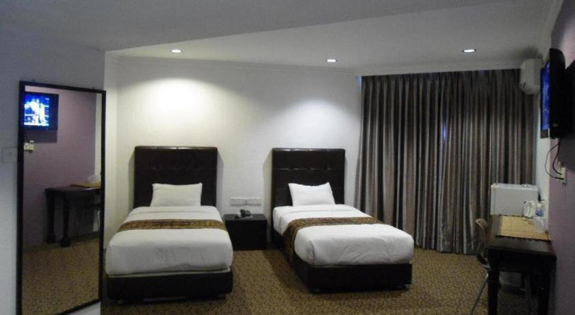 Regent Hotel Bintulu Extérieur photo