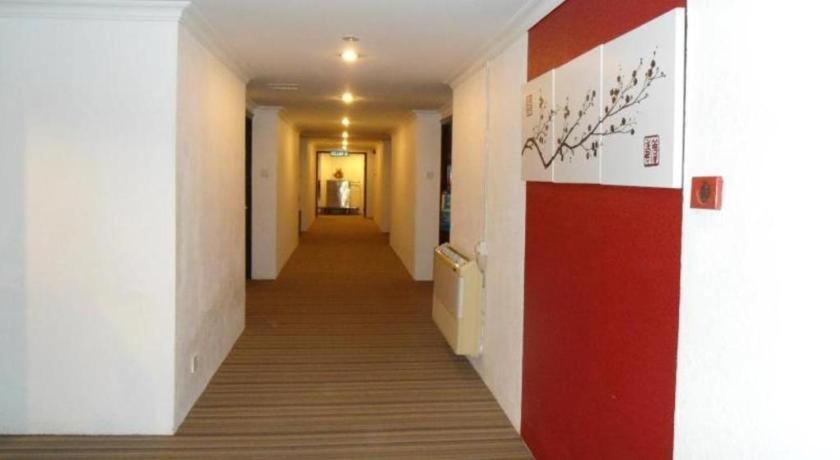 Regent Hotel Bintulu Extérieur photo