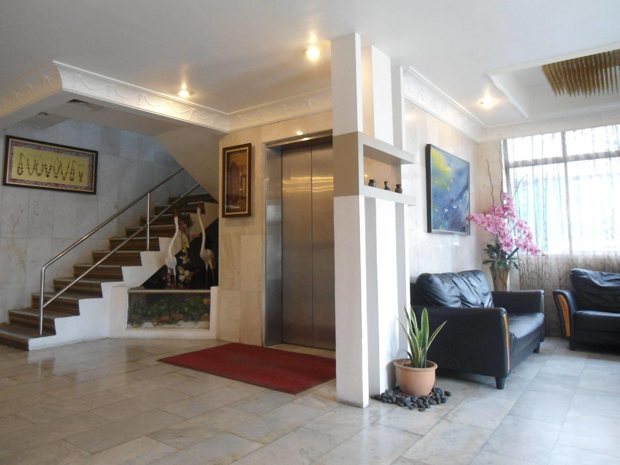 Regent Hotel Bintulu Extérieur photo