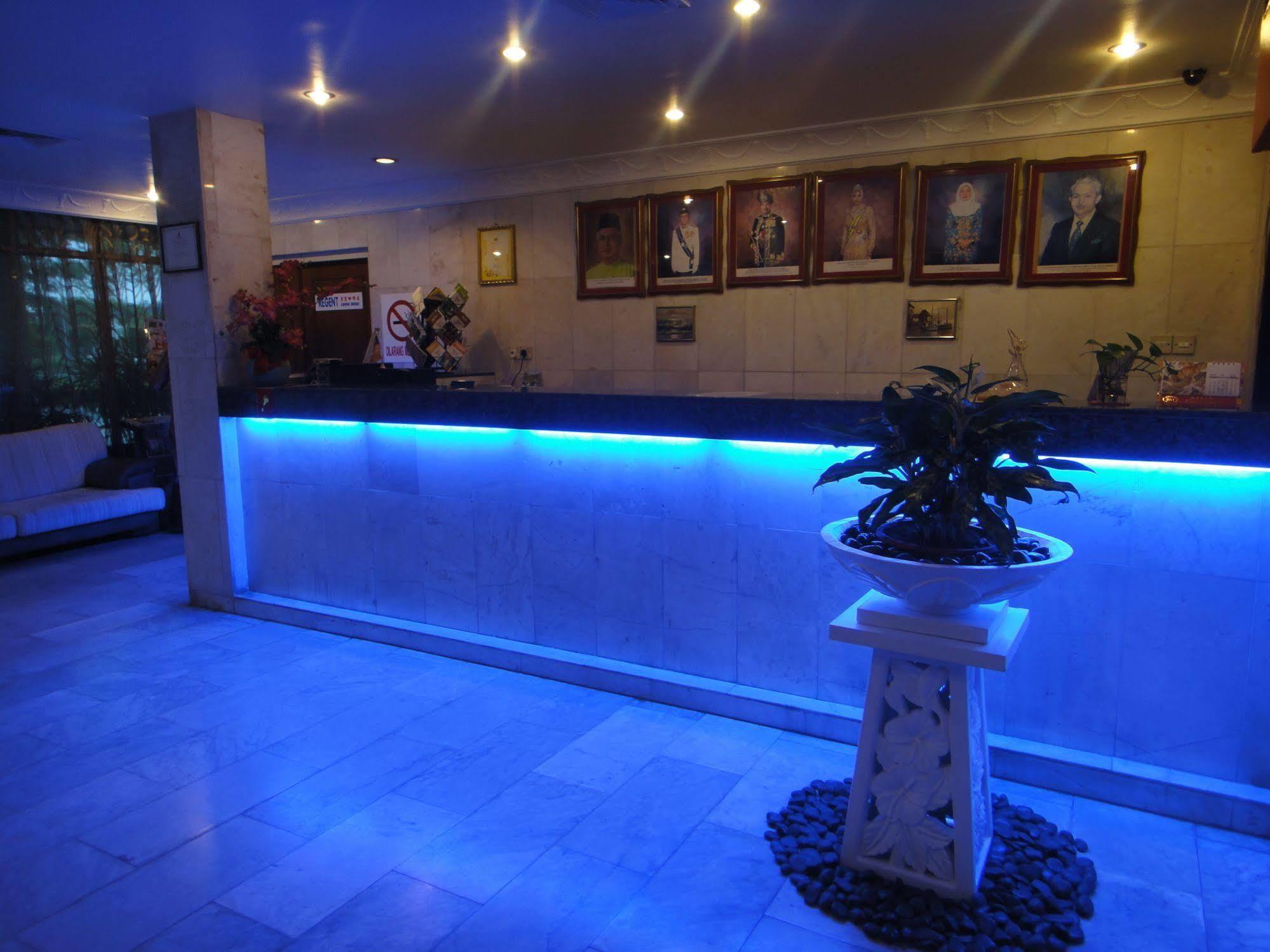 Regent Hotel Bintulu Extérieur photo